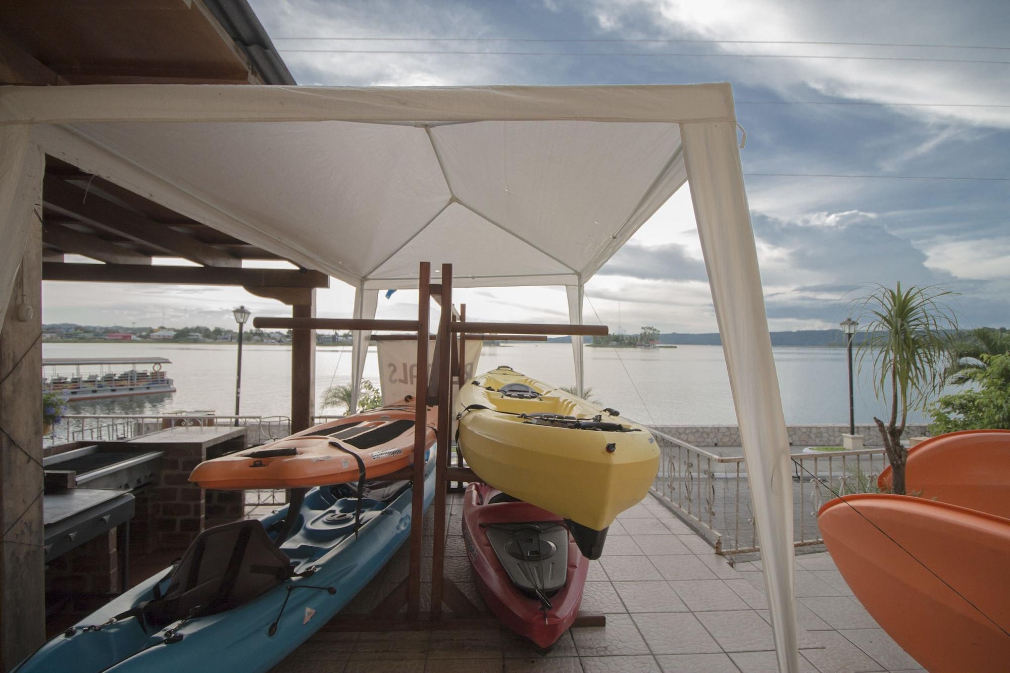 Hotel Flores De Peten Y Restaurante Exterior foto